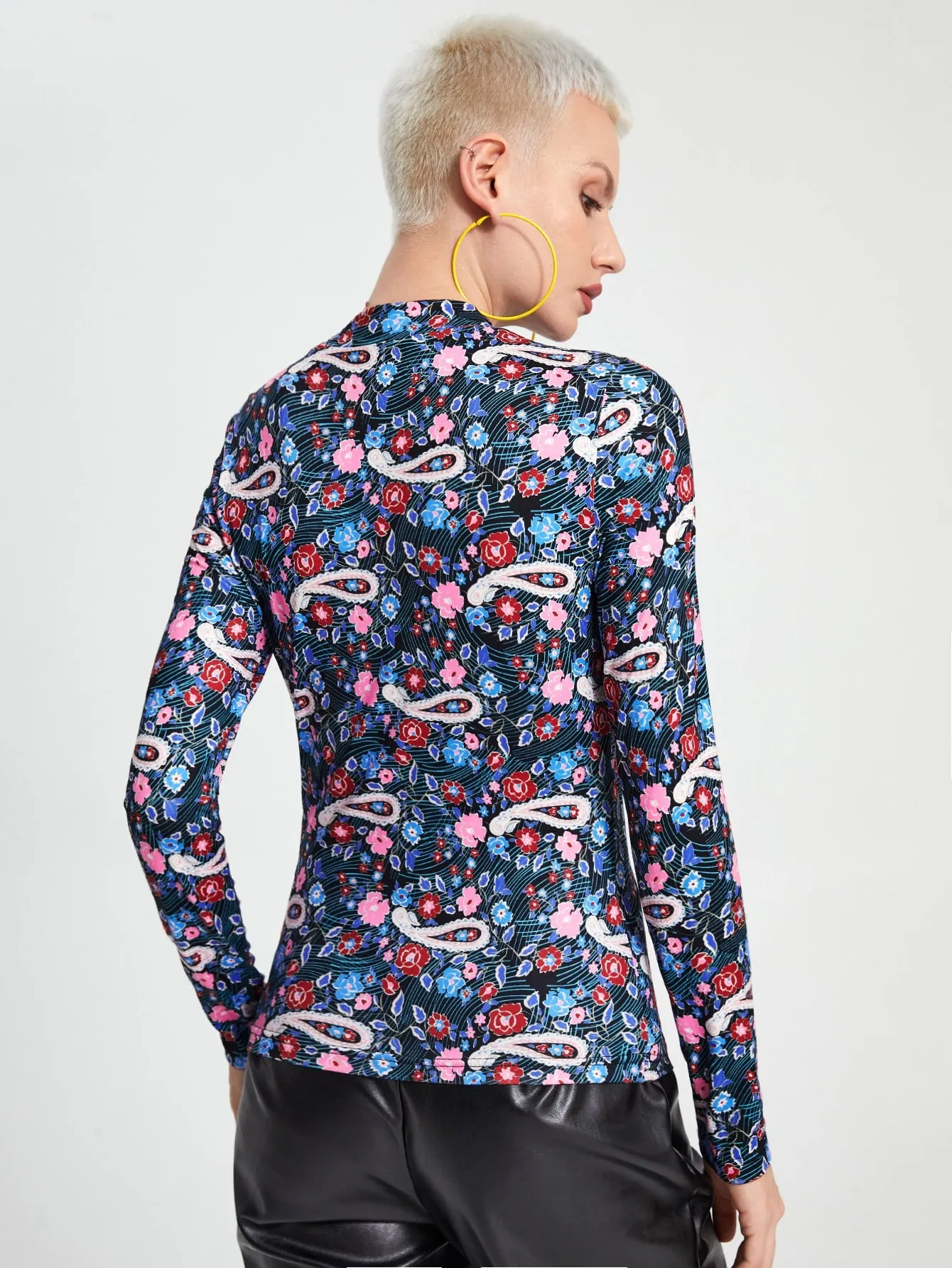 Elegant Paisley Long Sleeve Stand Collar Regular Women T-Shirt