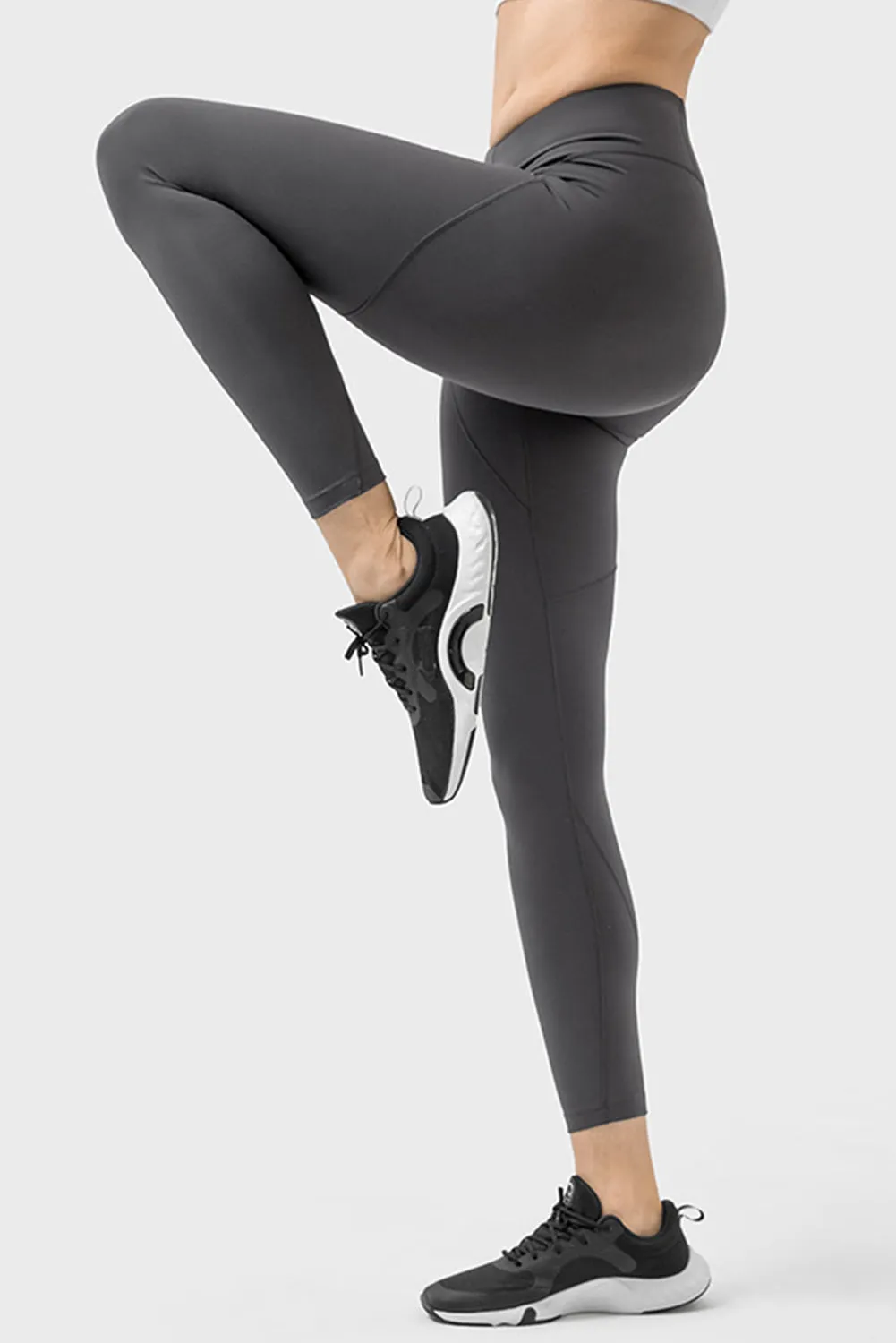 Exposed Stitching Patchwork Cropped Active Leggings