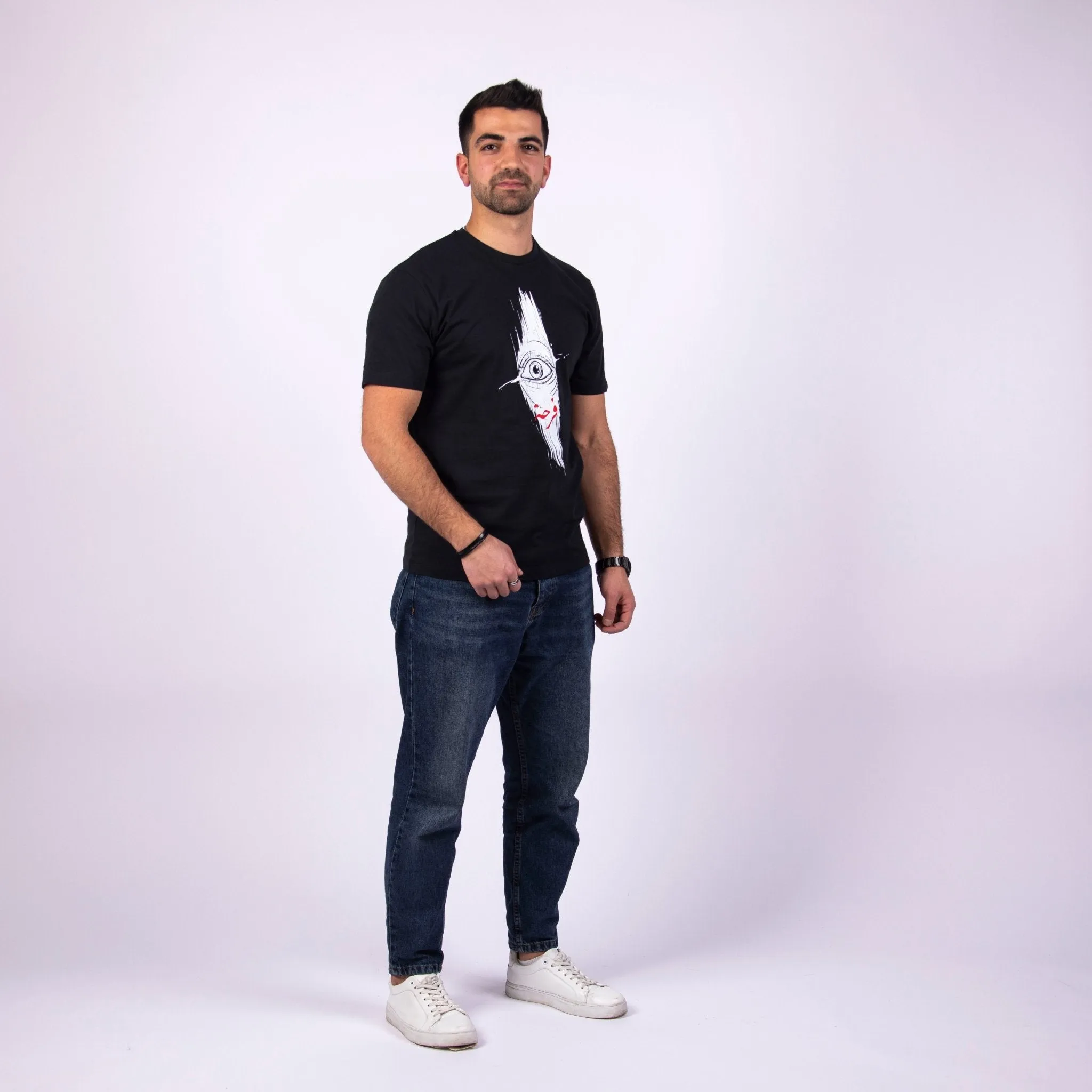 Farha Eye  | Basic Cut T-shirt