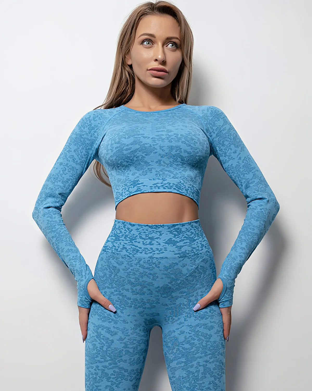 Omira Long Sleeve - Blue