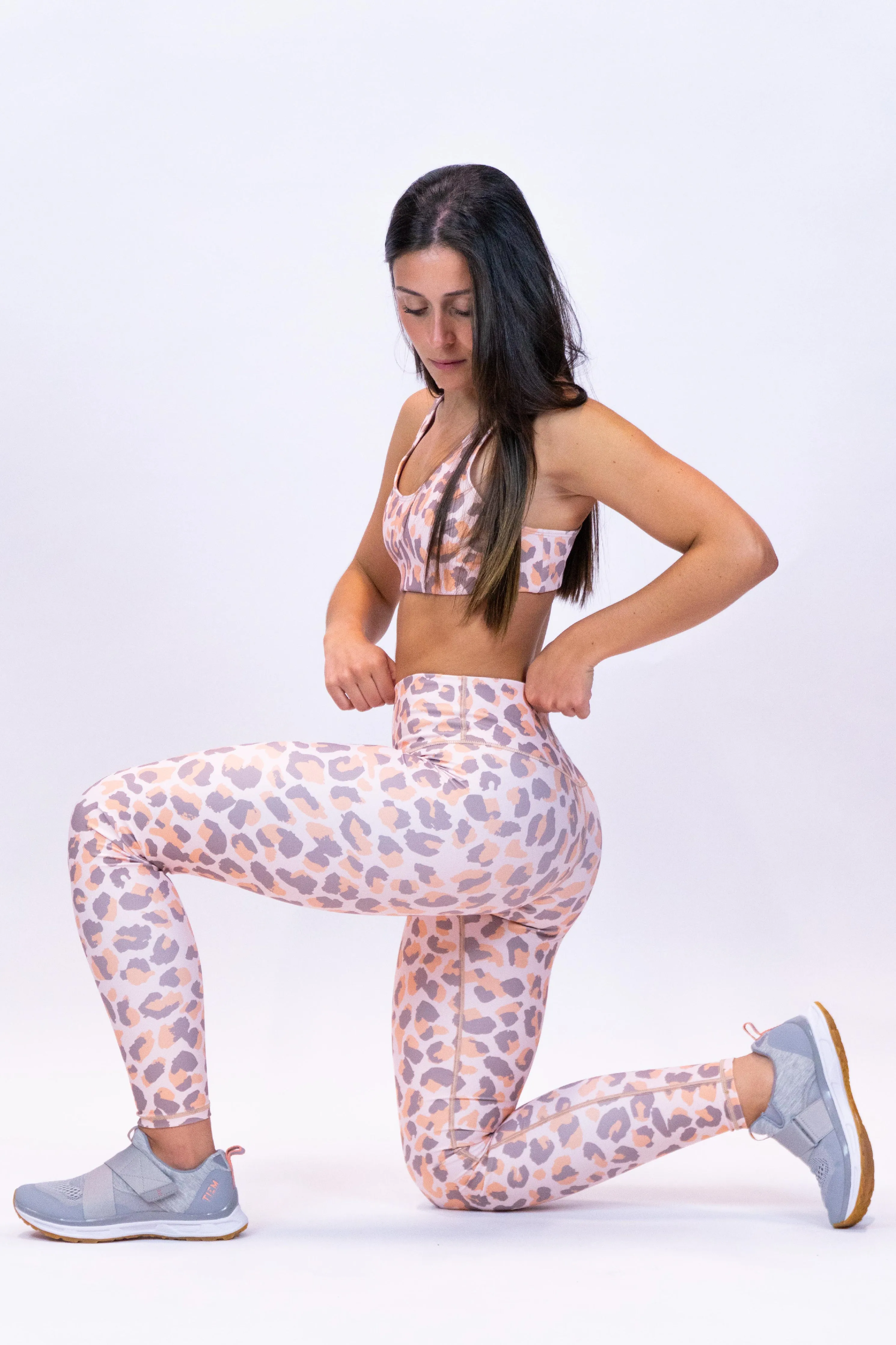 Performance High Waist Leggings Cheetah Blush